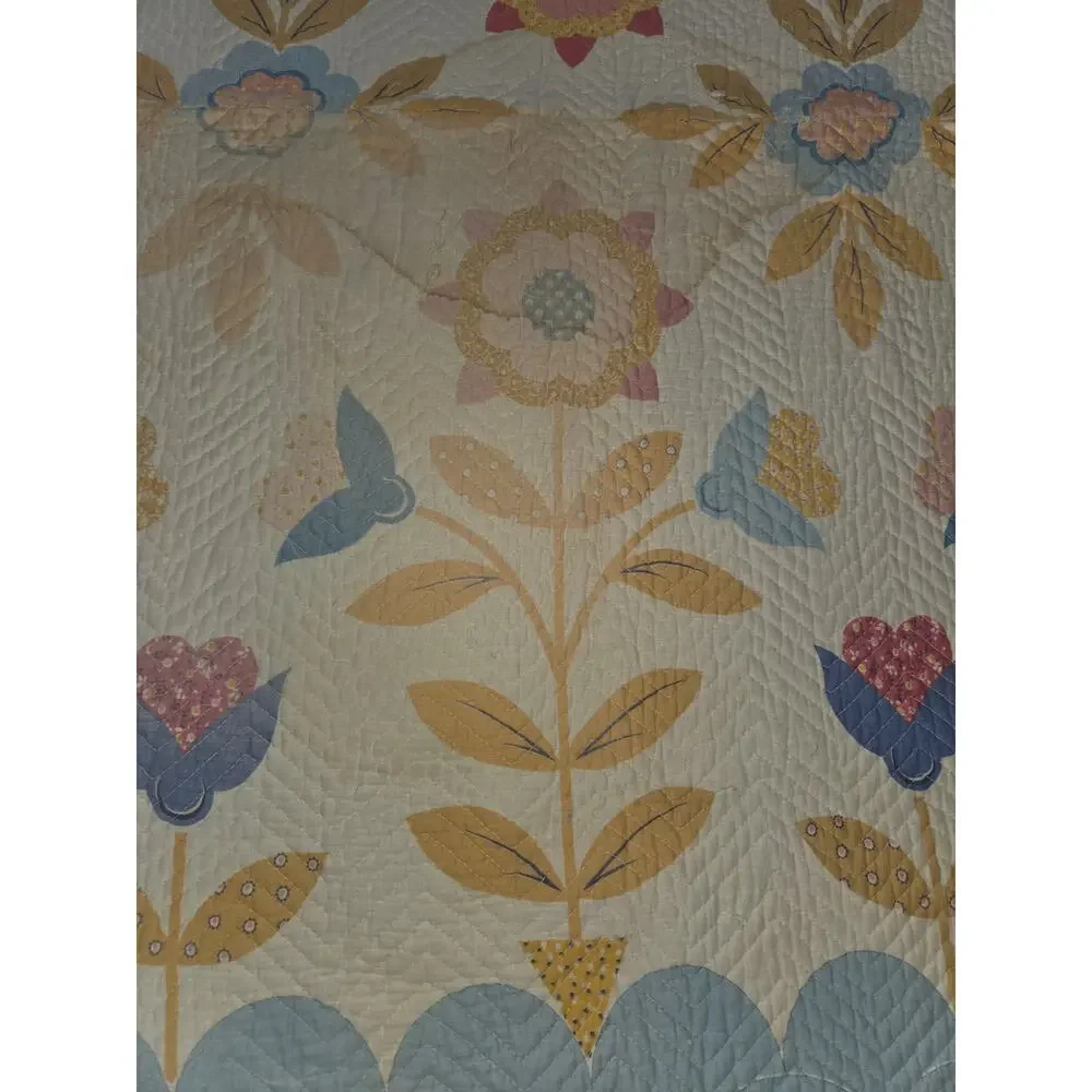 Vintage Flower Applique Cutter Quilt Full Size